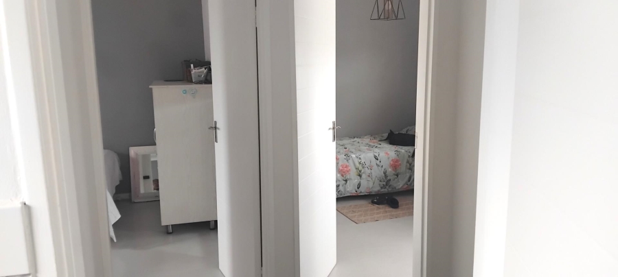 2 Bedroom Property for Sale in Blue Downs Western Cape